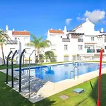 Apartamento With Views Over Valle Golf