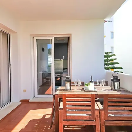 With Views Over Valle Golf Estepona