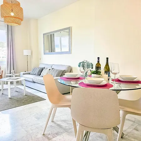 With Views Over Valle Golf Apartamento *