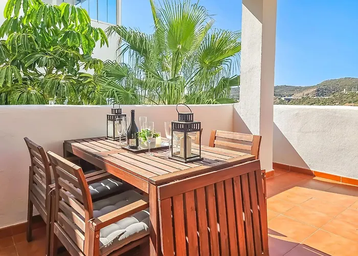 Apartment With Views Over Valle Golf